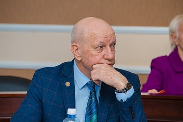В повестке мартовского Заксоба – более 40 вопросов